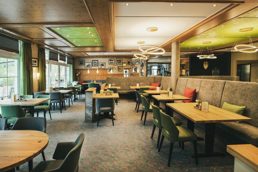 Hotel Ochsen ヘーフェン・アン・デア・エンツ エクステリア 写真